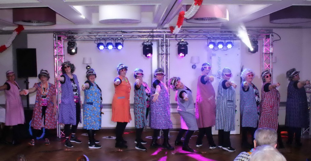 18 Omas auf Malle.jpg